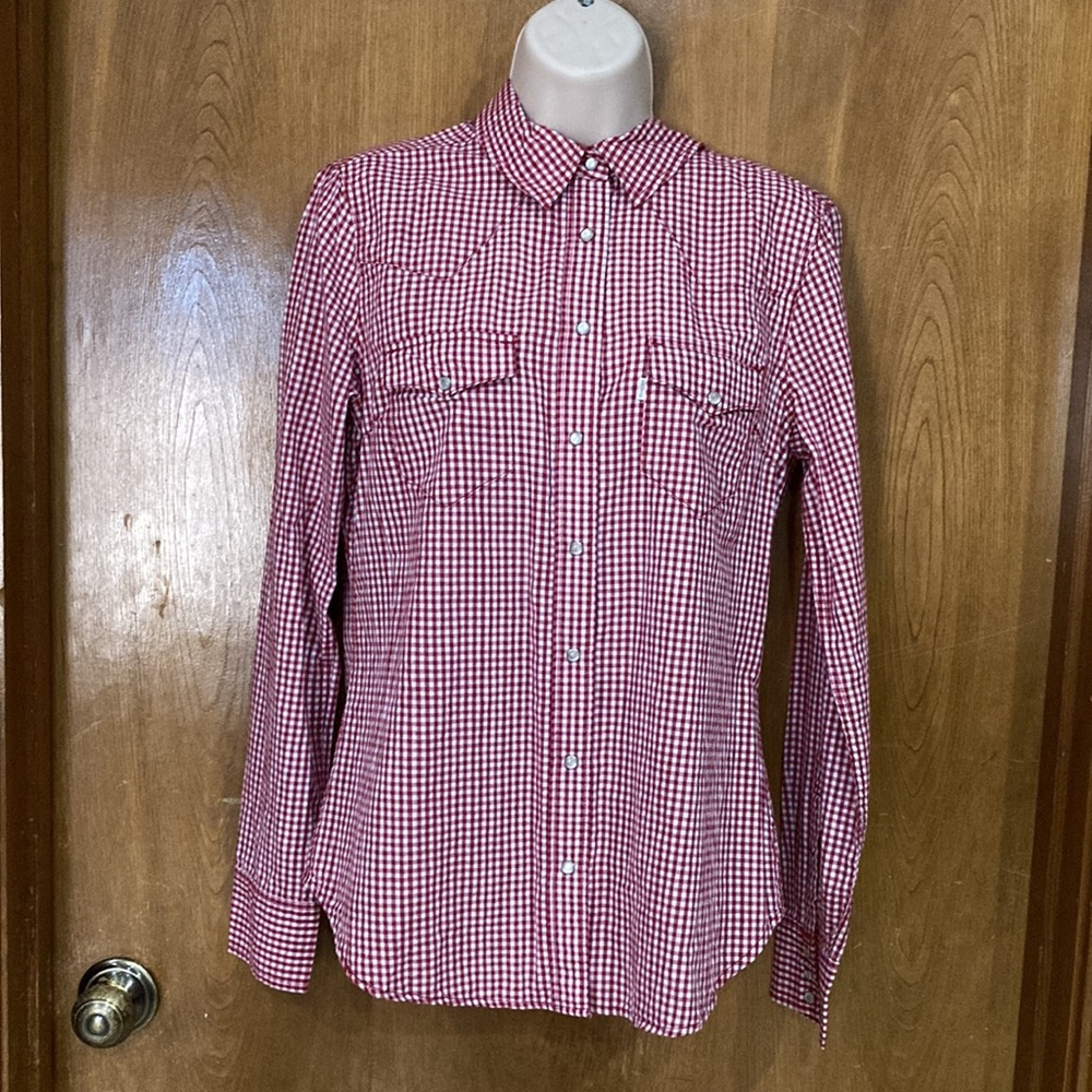 LEVI’S Button Down Shirt